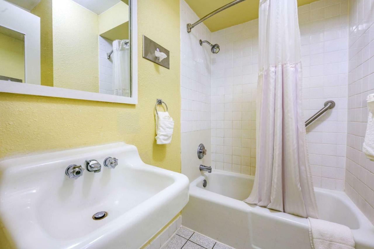 Aire Hotel Lebanon Hershey Eksteriør bilde